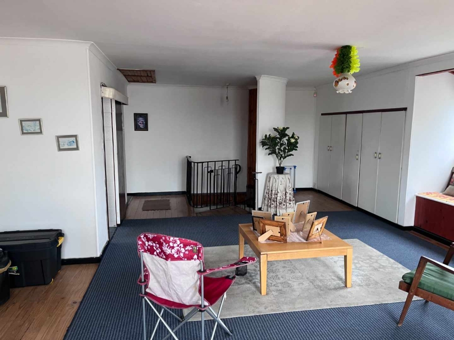 3 Bedroom Property for Sale in Wetton Western Cape